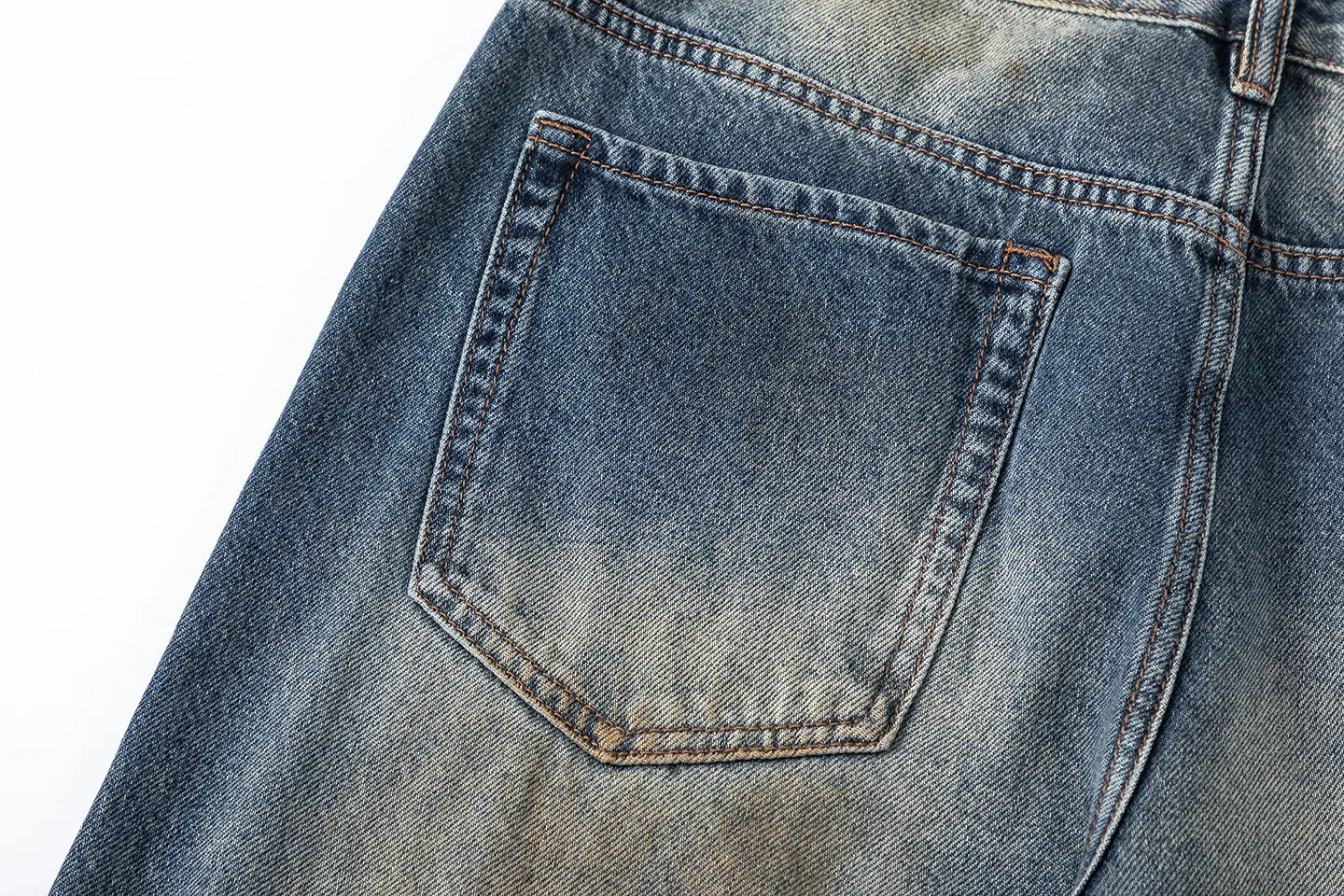 Factory Direct Men's Baggy Vintage Denim Jeans with Hand-painted Design, Straight Leg, Streetwear Style, Ideal for Youth Everyday Wear