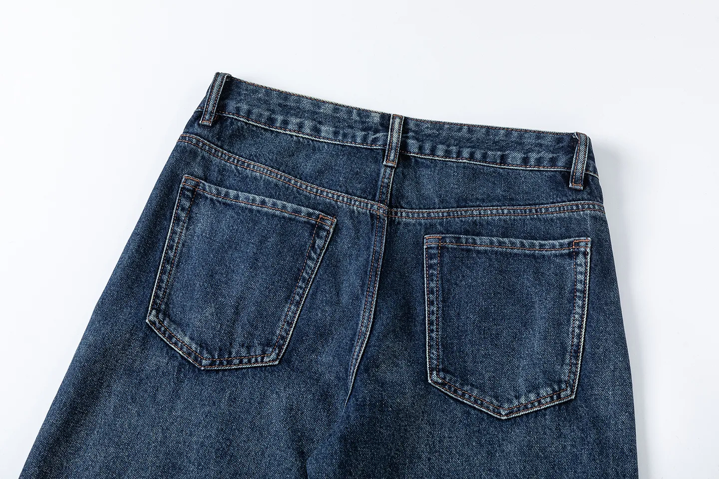 Factory Direct Men's Vintage Loose Fit Denim Jeans - Retro Washed Casual Trousers for Youth, Spring/Fall Streetwear Style