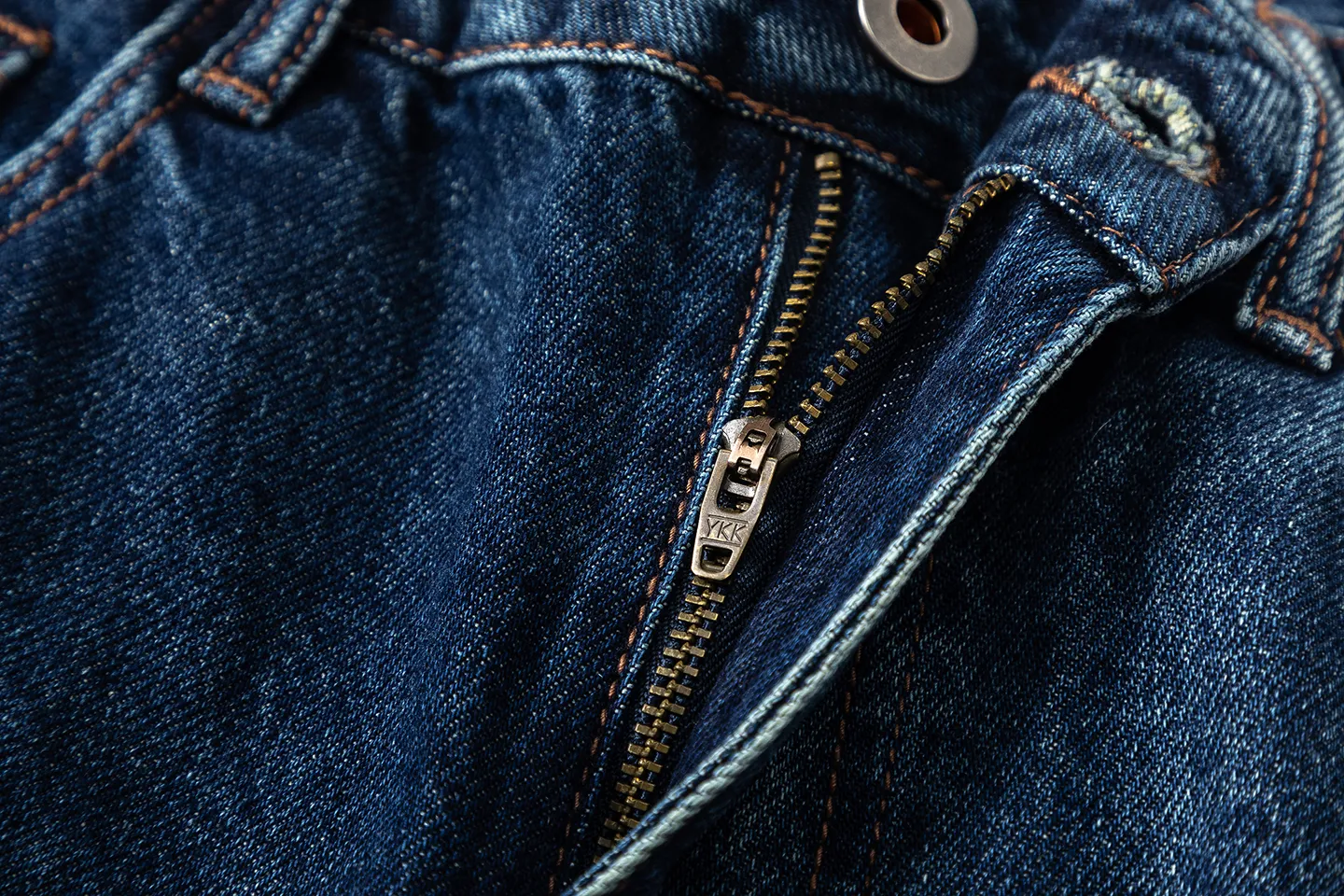 Factory Direct Men's Vintage Loose Fit Denim Jeans - Retro Washed Casual Trousers for Youth, Spring/Fall Streetwear Style