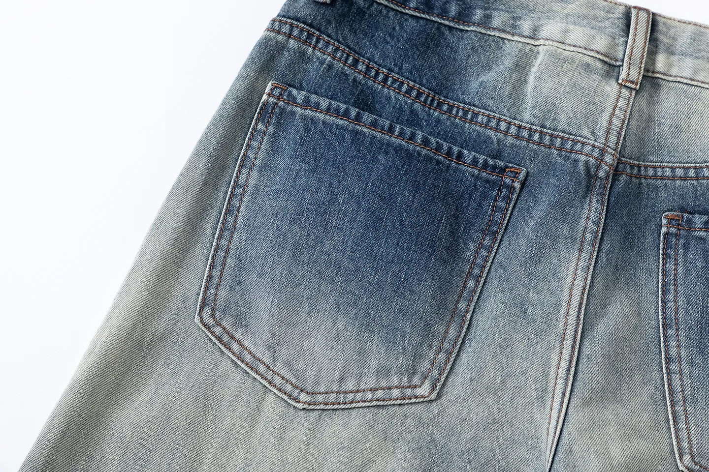 Factory Direct Men's Vintage Wide Leg Denim Jeans with Multi Pocket, Relaxed Fit, Washed Finish - Trendy Streetwear Essentials