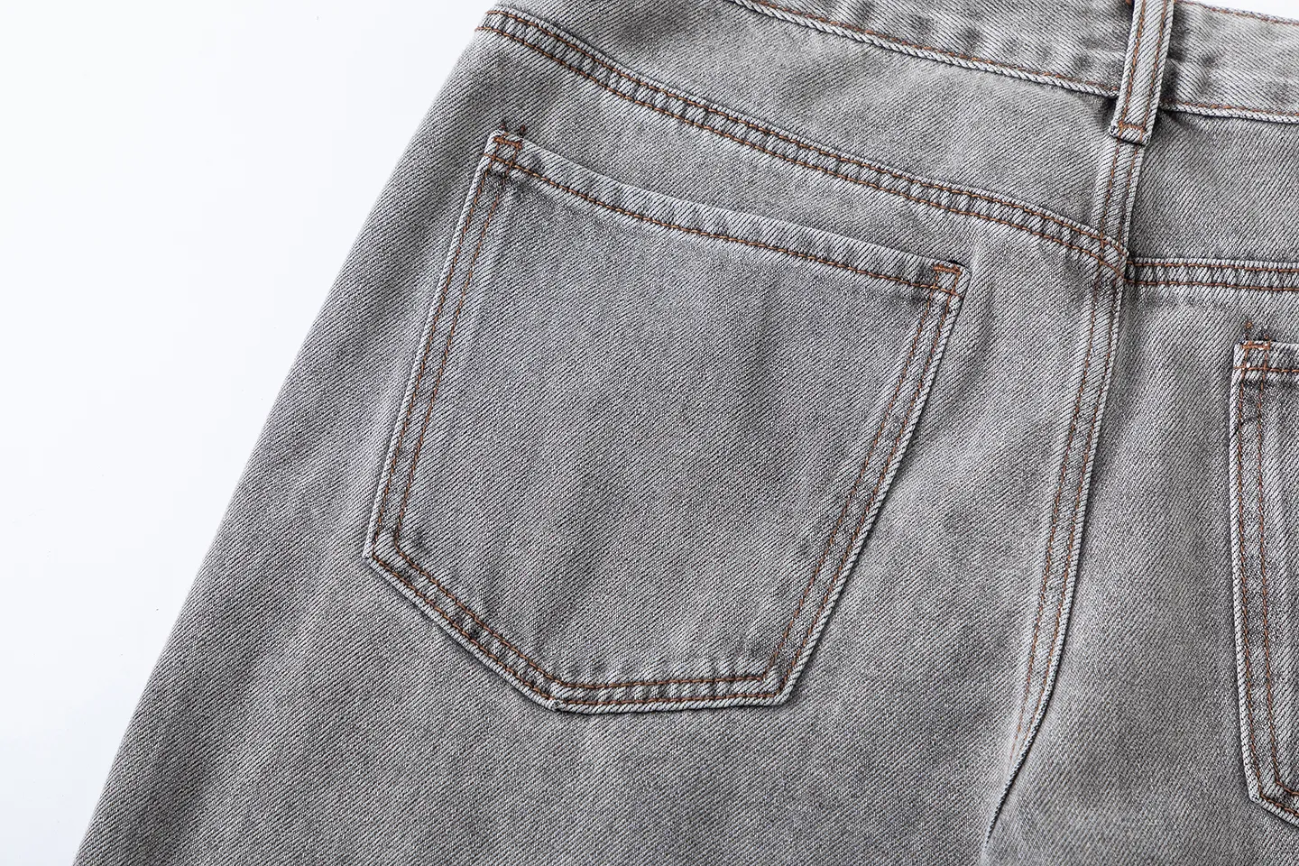 Factory Direct Men's Vintage Stone Washed Loose Fit Denim Jeans, Relaxed Straight Leg, Casual Fall Style, High Quality, Multi-Pocket Design
