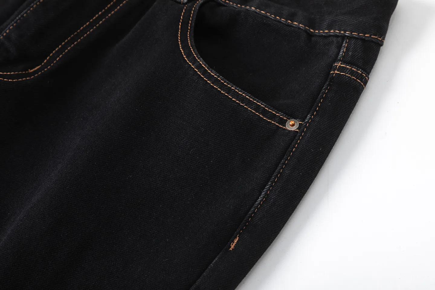 Factory Direct Men's Vintage Loose Fit Black Denim Jeans - Washed, Mid-Rise, Casual for Fall 2025, Comfortable Everyday Style