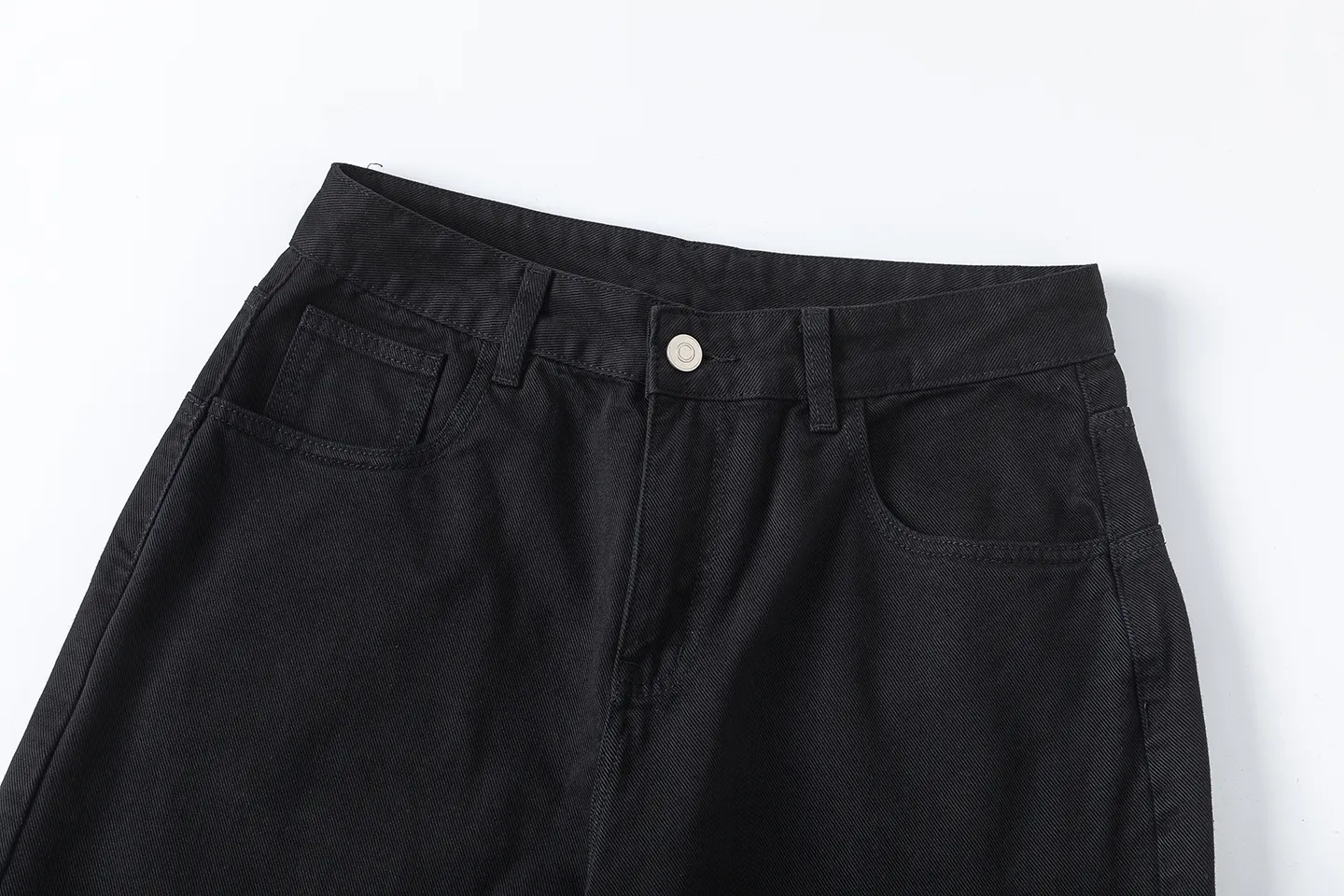 Factory Direct Men's Wide Leg Denim Jeans, Washed Black, Relaxed Fit, Trendy Casual Pants for Spring and Autumn, OEM Available