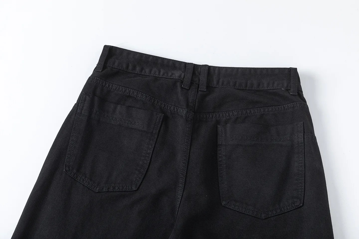 Factory Direct Men's Wide Leg Denim Jeans, Washed Black, Relaxed Fit, Trendy Casual Pants for Spring and Autumn, OEM Available