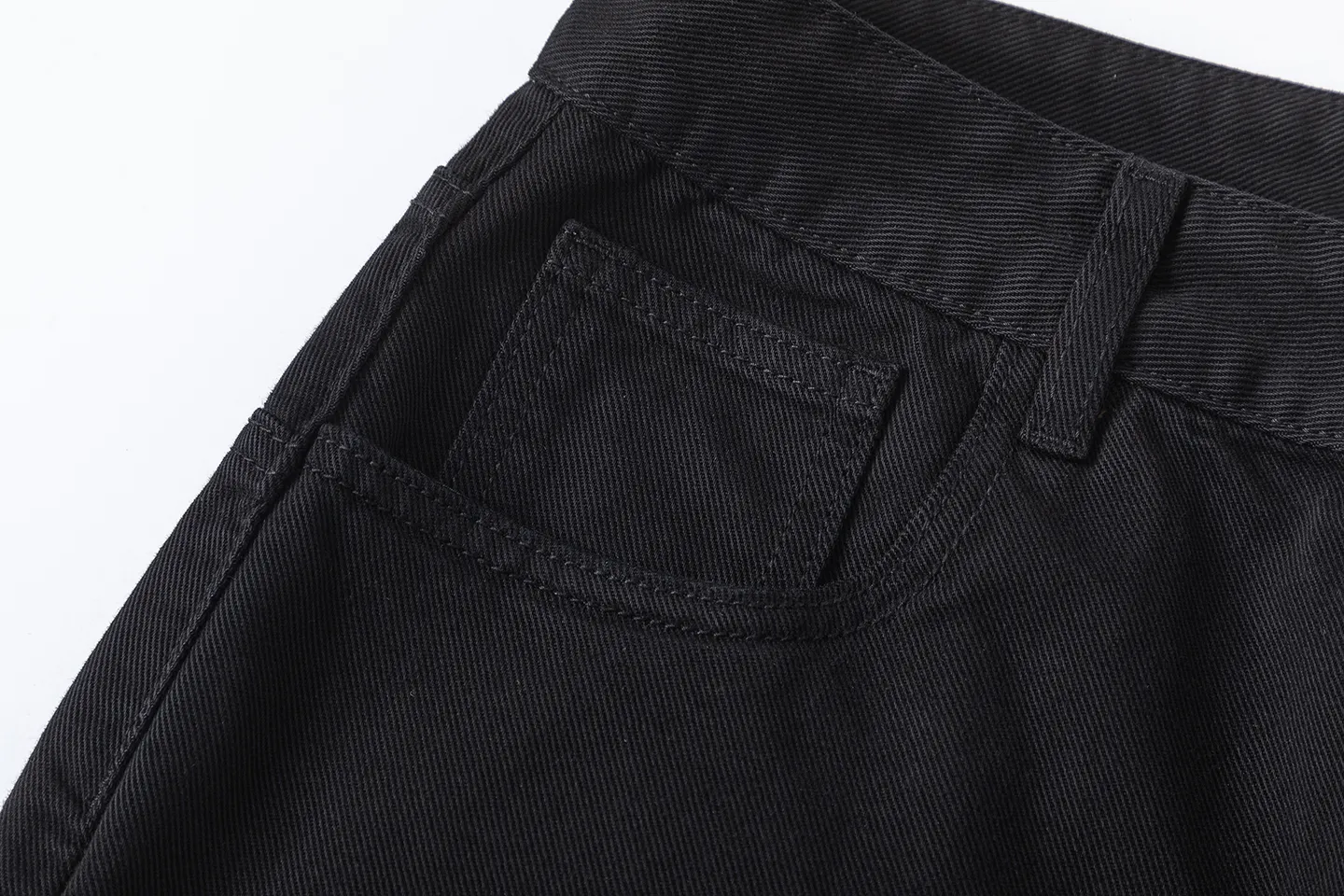 Factory Direct Men's Wide Leg Denim Jeans, Washed Black, Relaxed Fit, Trendy Casual Pants for Spring and Autumn, OEM Available