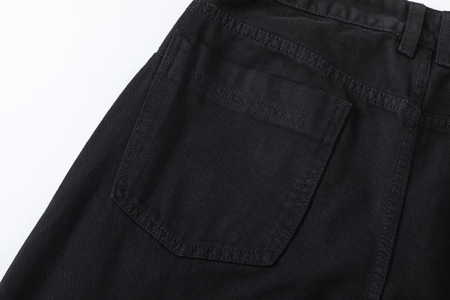 Factory Direct Men's Wide Leg Denim Jeans, Washed Black, Relaxed Fit, Trendy Casual Pants for Spring and Autumn, OEM Available