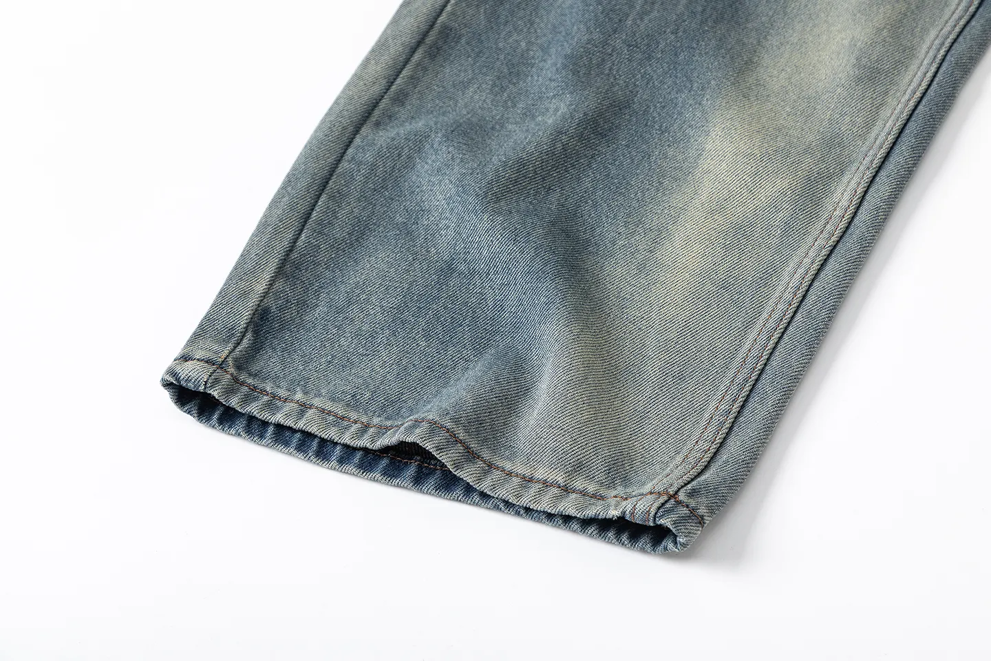 Factory Direct Men's Vintage Loose Fit Washed Denim Jeans - Streetwear Style, Gradient Blue, Straight Leg for Everyday Casual