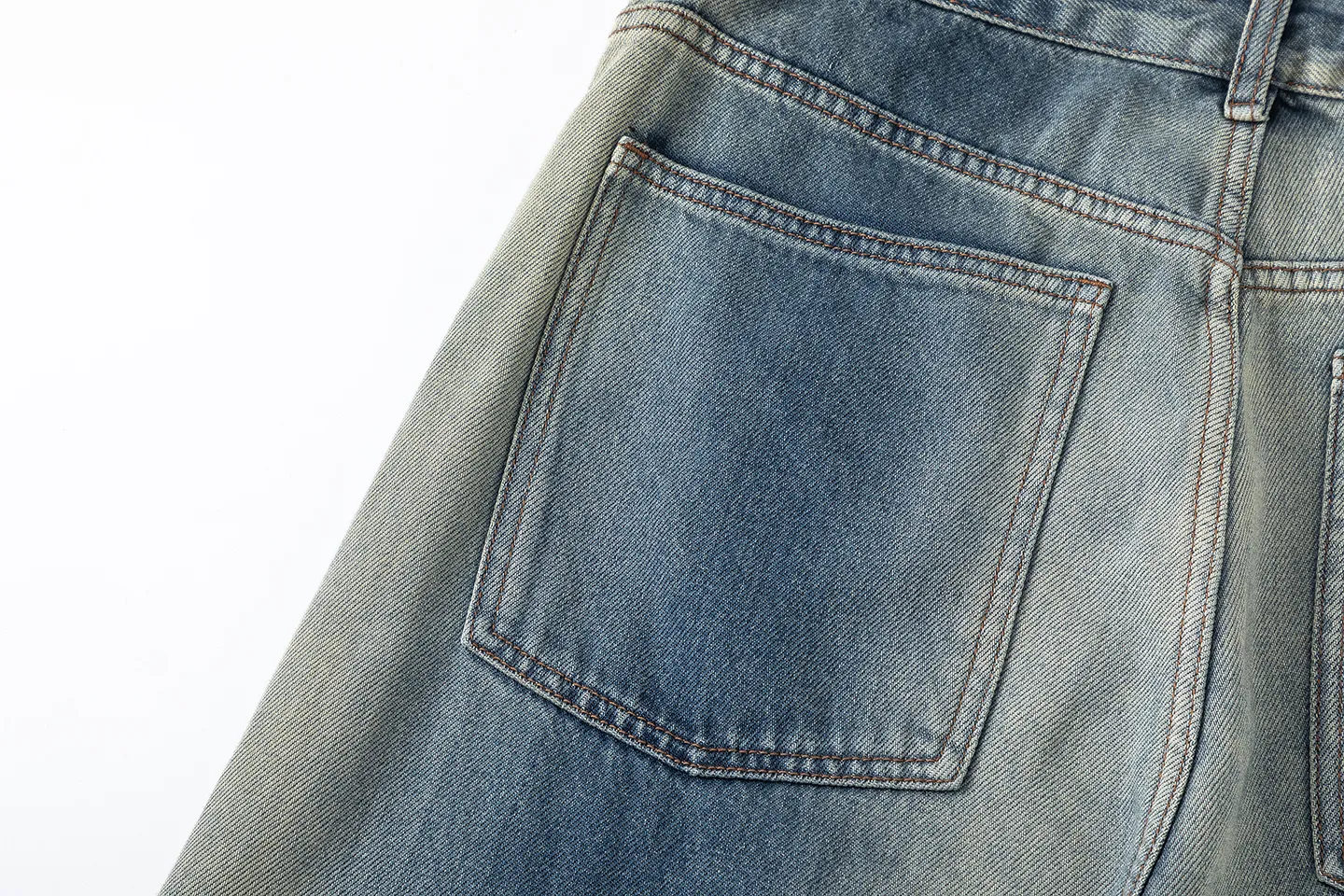 Factory Direct Men's Vintage Loose Fit Washed Denim Jeans - Streetwear Style, Gradient Blue, Straight Leg for Everyday Casual
